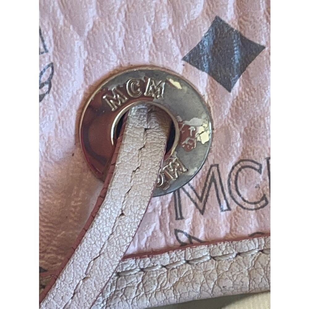 MCM Liz Reversible Tote Bag & Pouch Soft Pink with Dust Bag - Picture 5 of 16